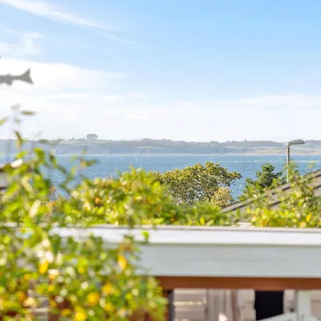 3 Bedroom Pet Friendly In Dom wakacyjny *