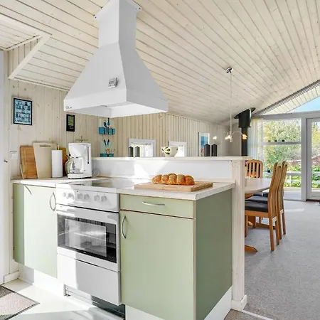 Dom wakacyjny 3 Bedroom Pet Friendly In