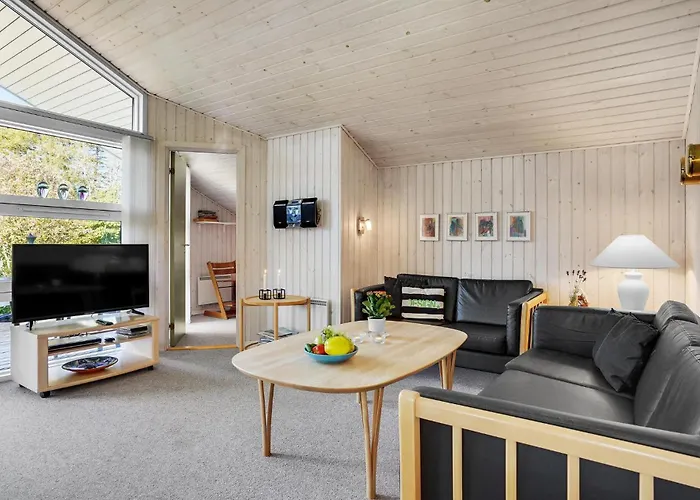 3 Bedroom Pet Friendly In Ebeltoft
