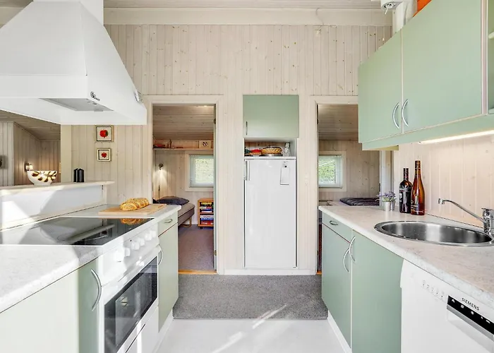 Ferienhaus 3 Bedroom Pet Friendly In *